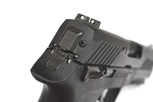 国内正規品AEG SIG SAUER P320 M18 マガジン、ホルスター付き 国内正規品AEG SIG SAUER P320 M18 マガジン、ホルスター付き